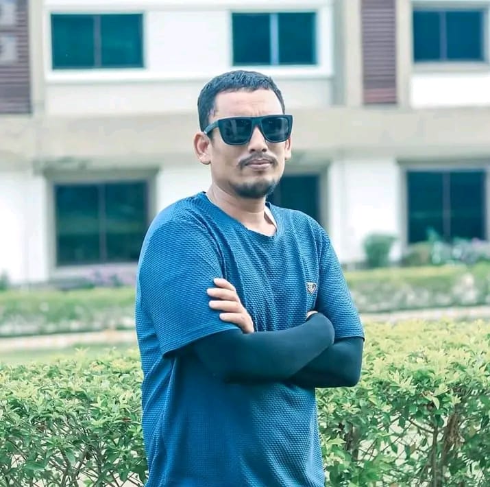 नविन ओली